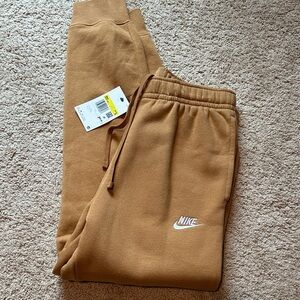 Nike Men’s Small  Brown Sweatpants NWT